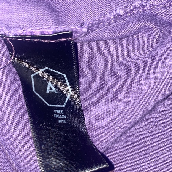 Fallin - Picture 5 of 5